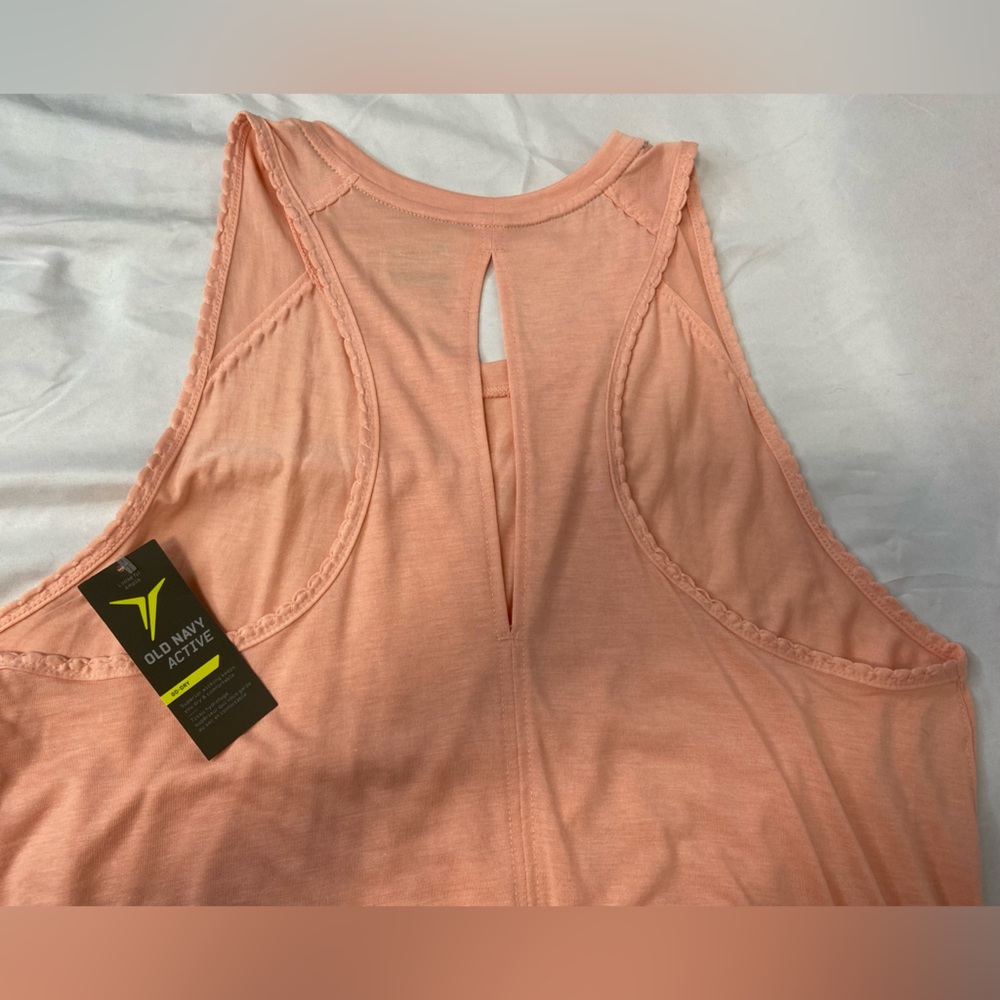 Old Navy Active Wear Peach Tank Top Size XL NWT - Picture 3 of 5